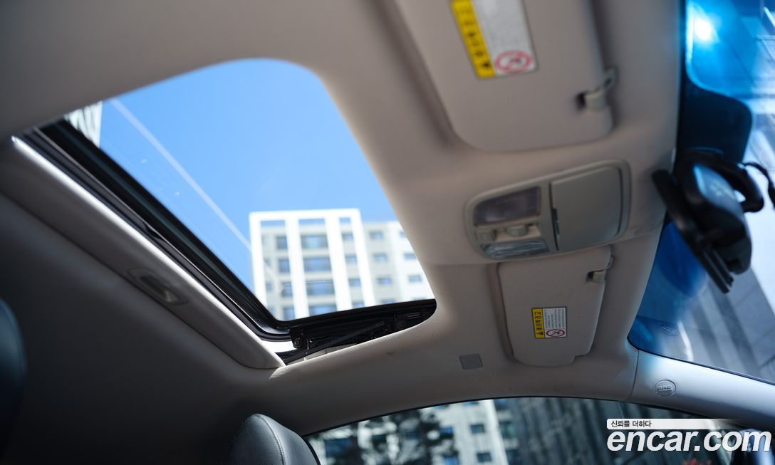 Hyundai Genesis 2009