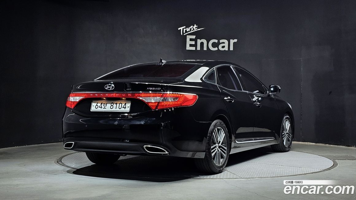 Hyundai Grandeur 2014