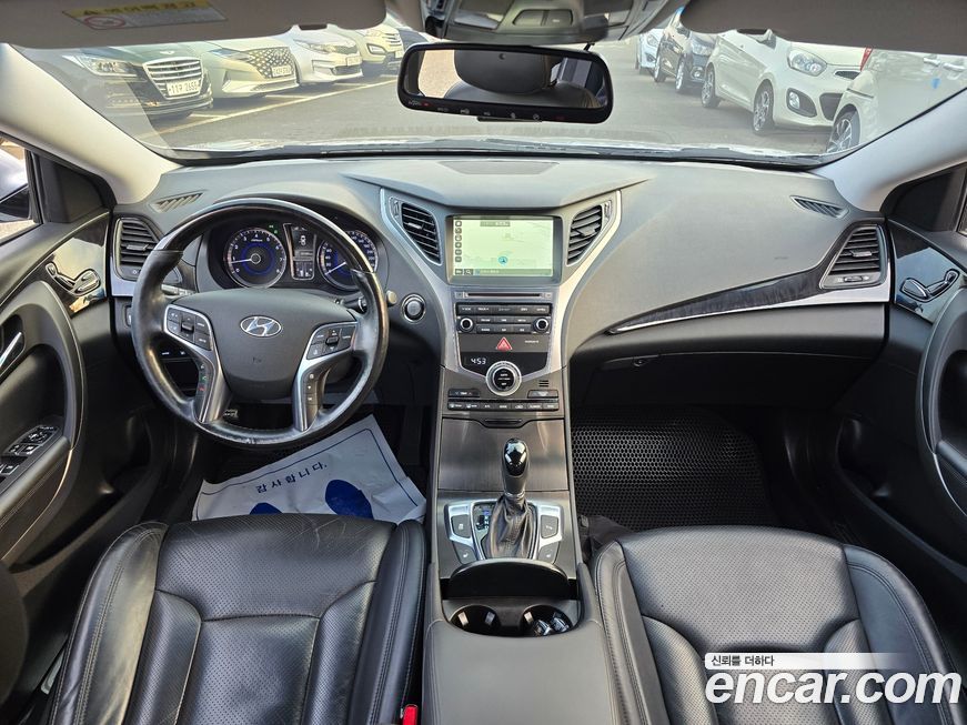 Hyundai Grandeur 2015