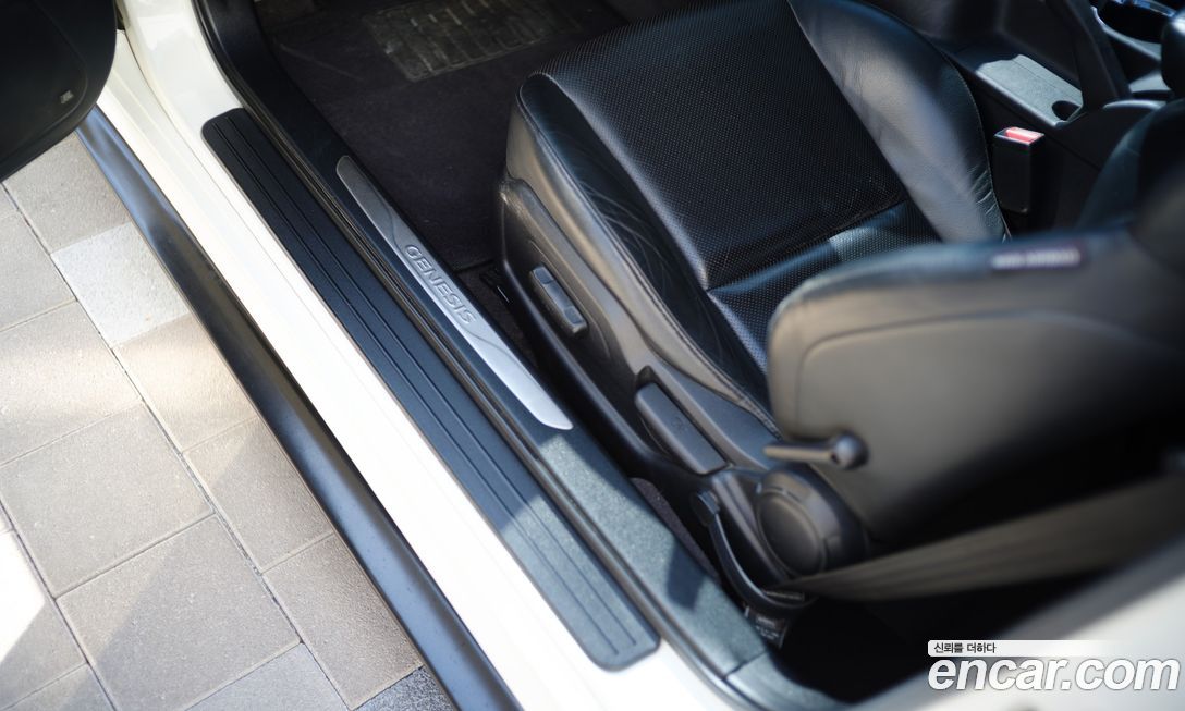 Hyundai Genesis 2009