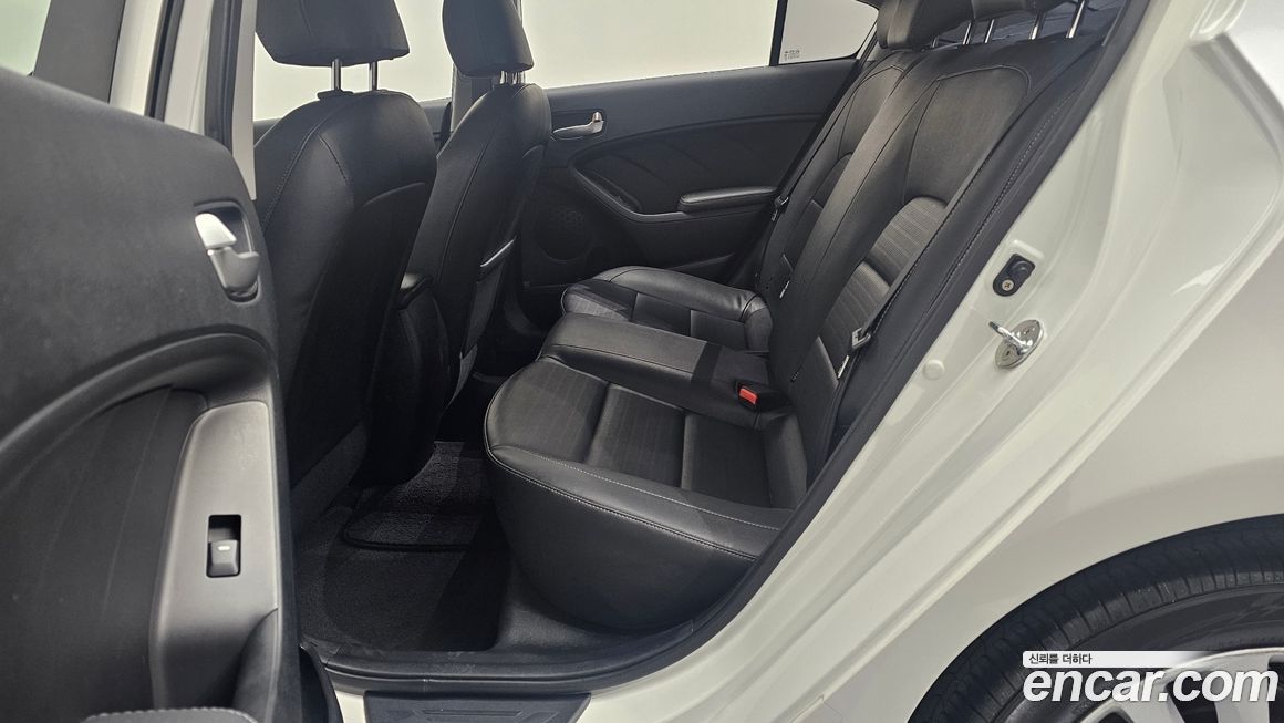 Kia K3 2017