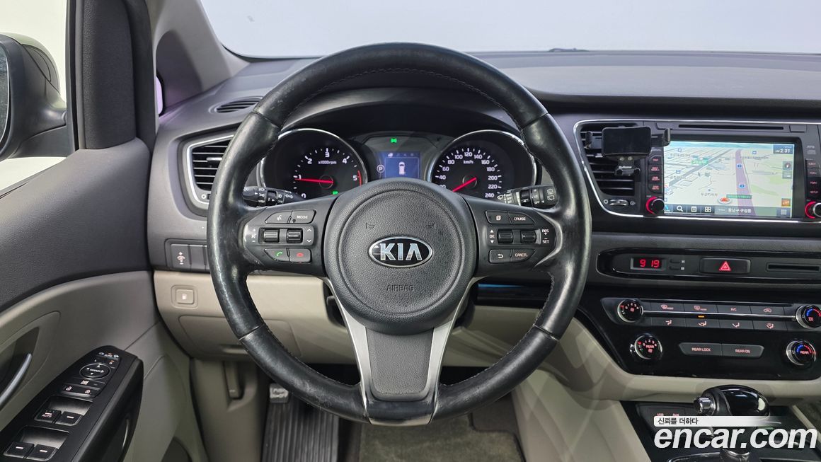 Kia Canival 2016