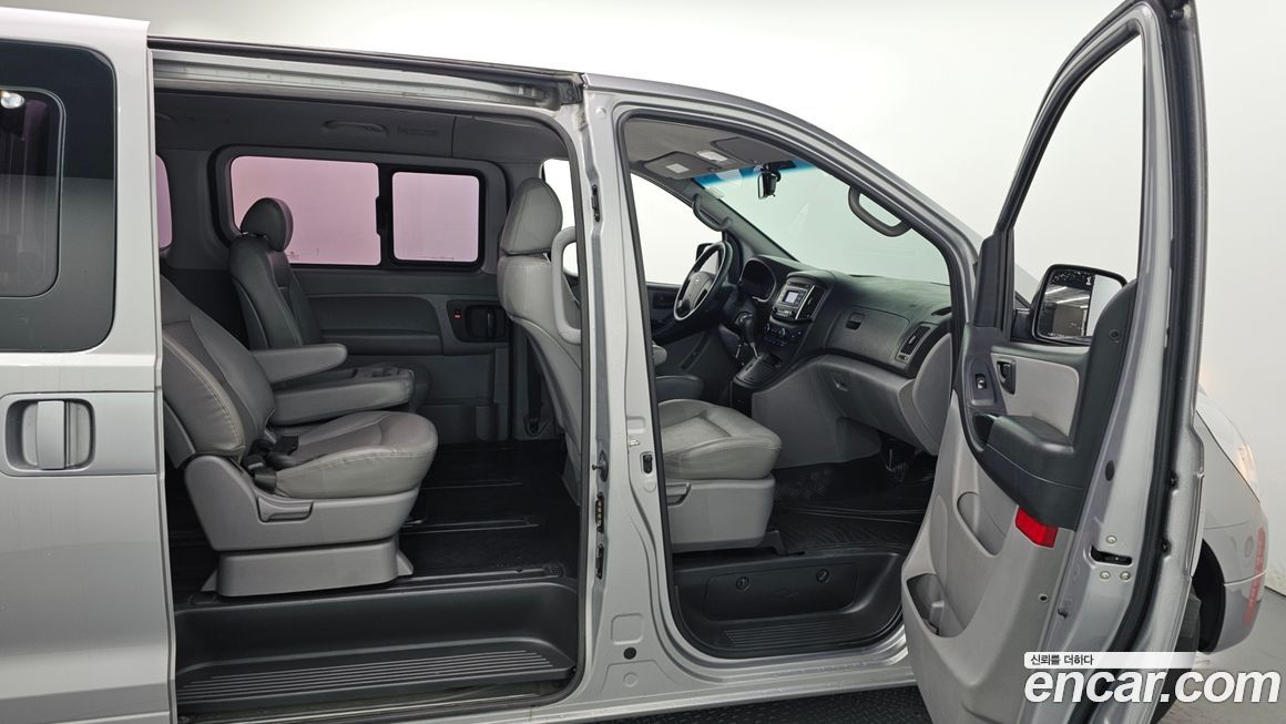 Hyundai Starex 2016