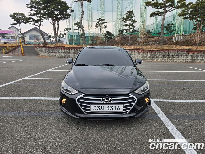 Hyundai AVANTE 2018