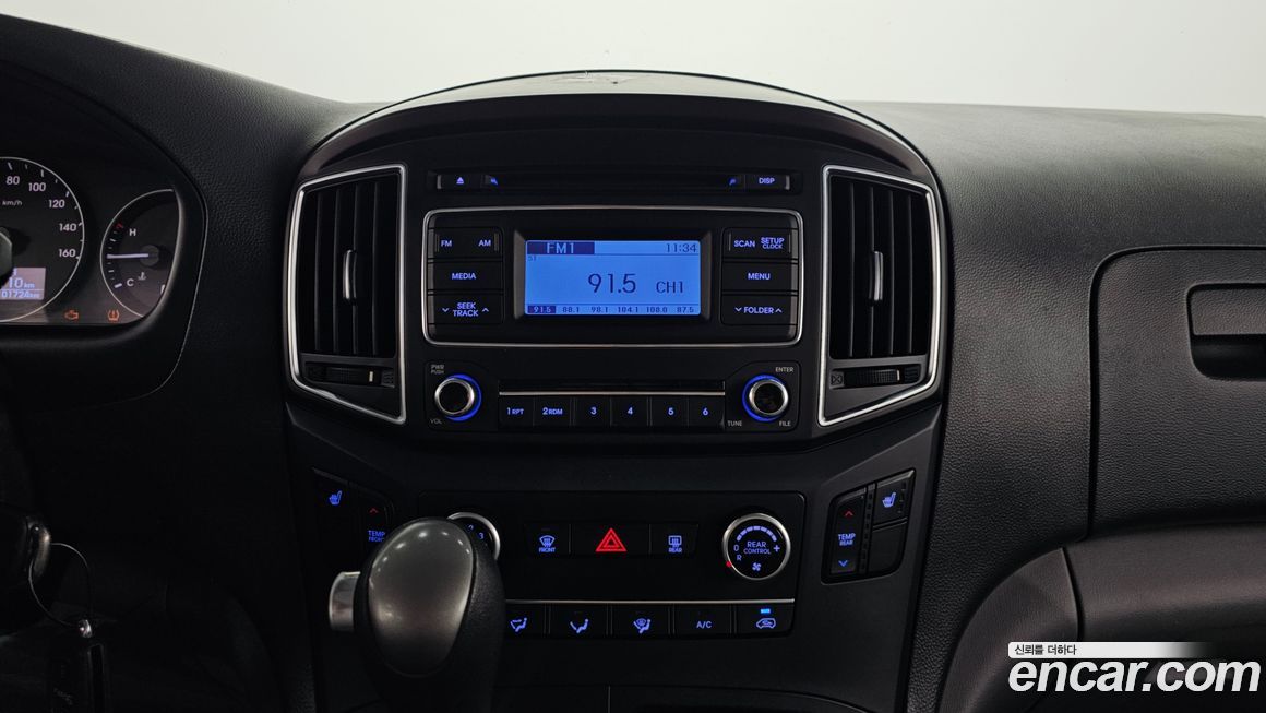 Hyundai Starex 2016