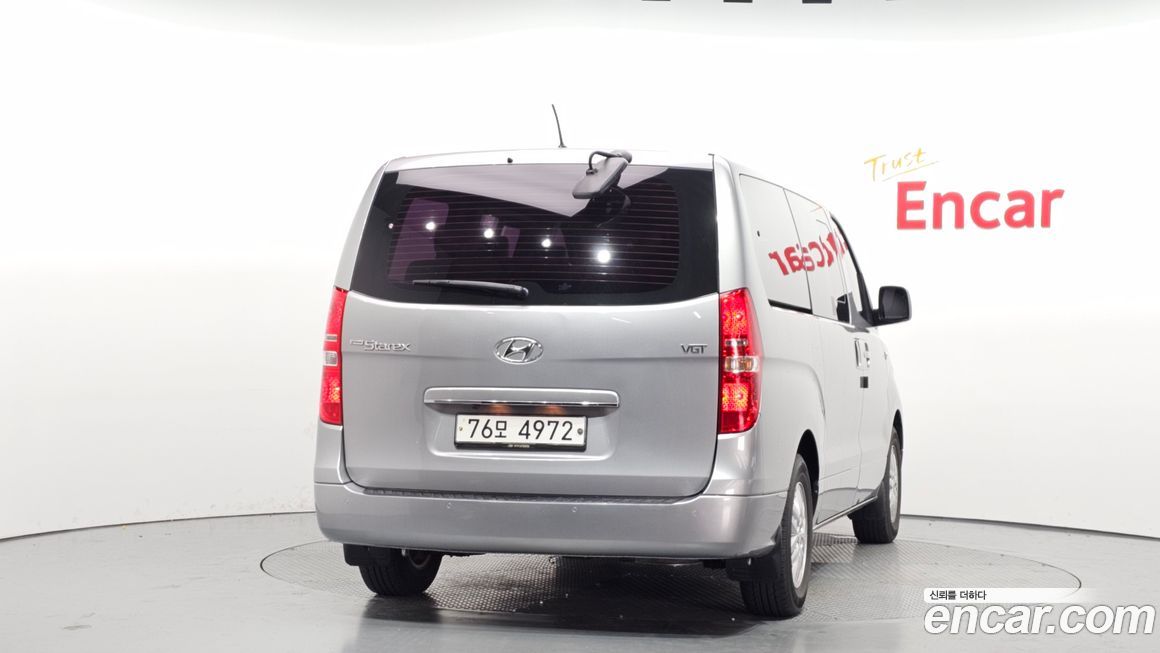 Hyundai Starex 2016