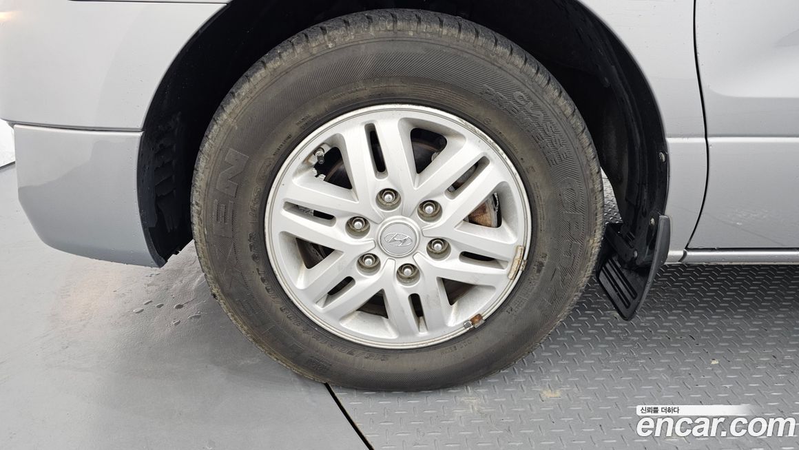 Hyundai Starex 2016