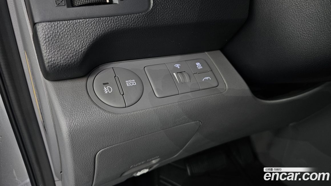 Hyundai Starex 2016