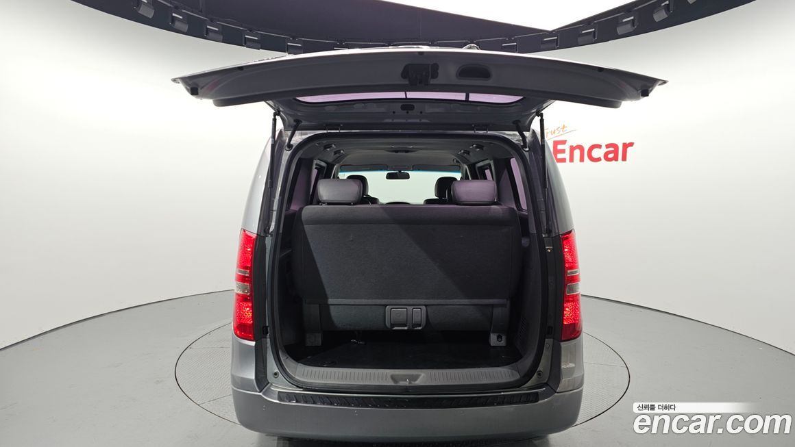 Hyundai Starex 2016