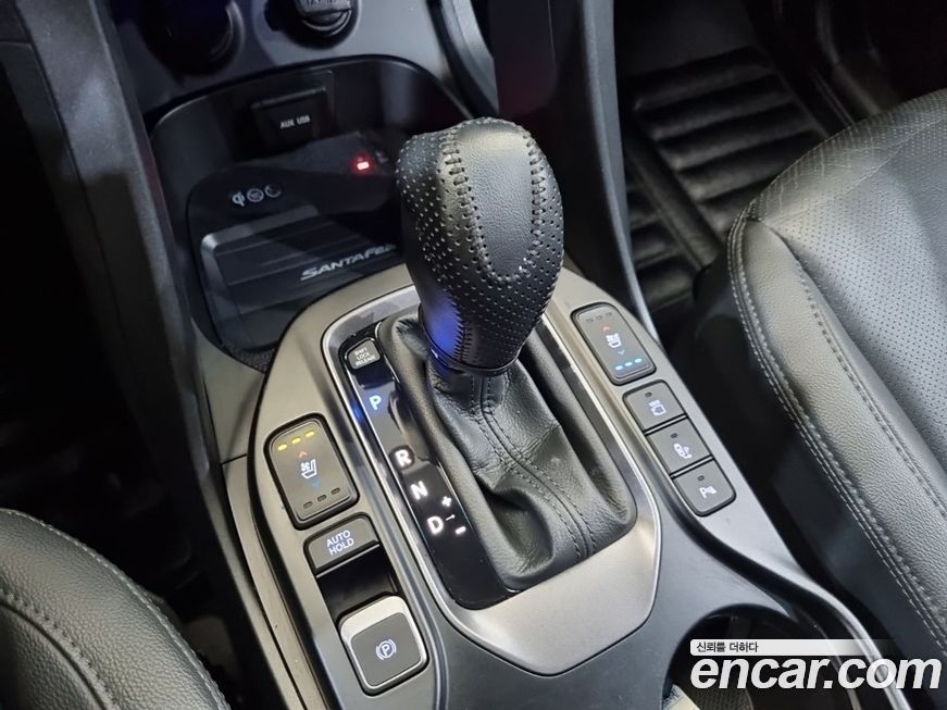 Hyundai Santafe 2015