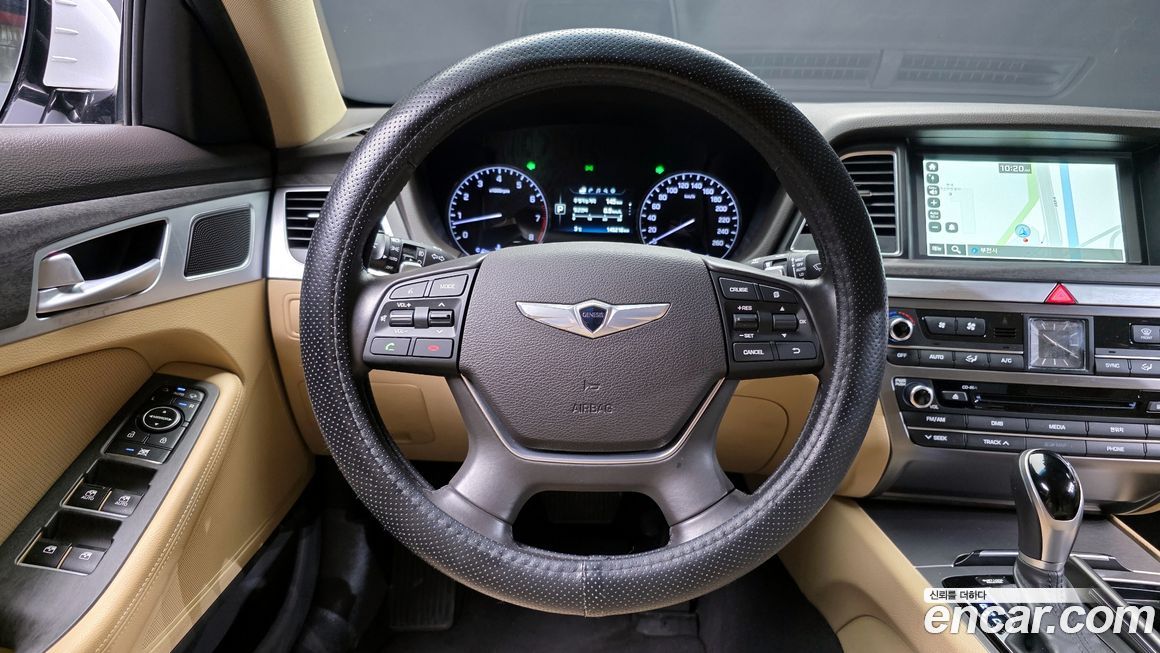 Hyundai Genesis 2014