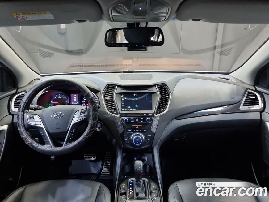 Hyundai Santafe 2015