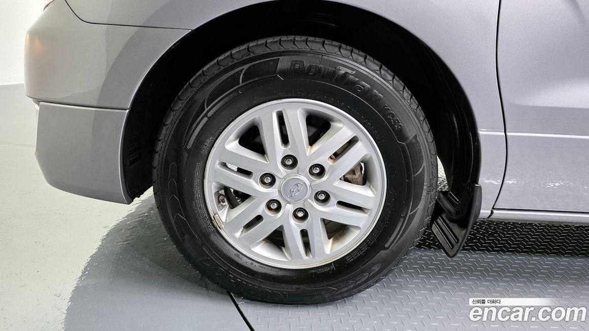 Hyundai Starex 2016