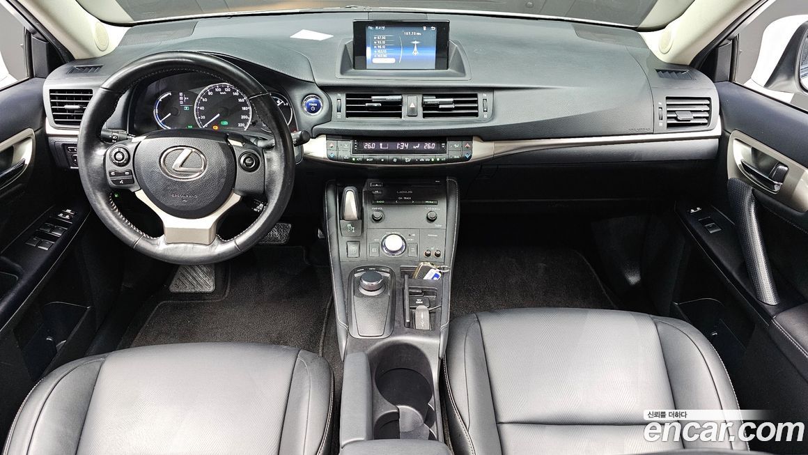 Lexus CT200h 2015