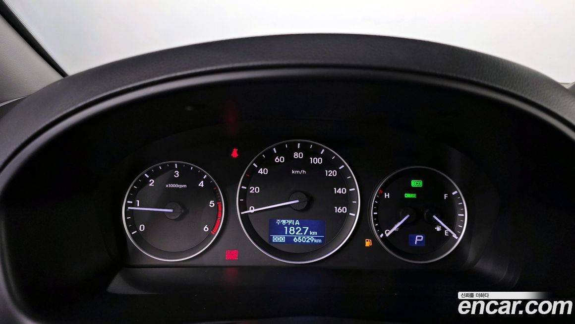 Hyundai Starex 2016