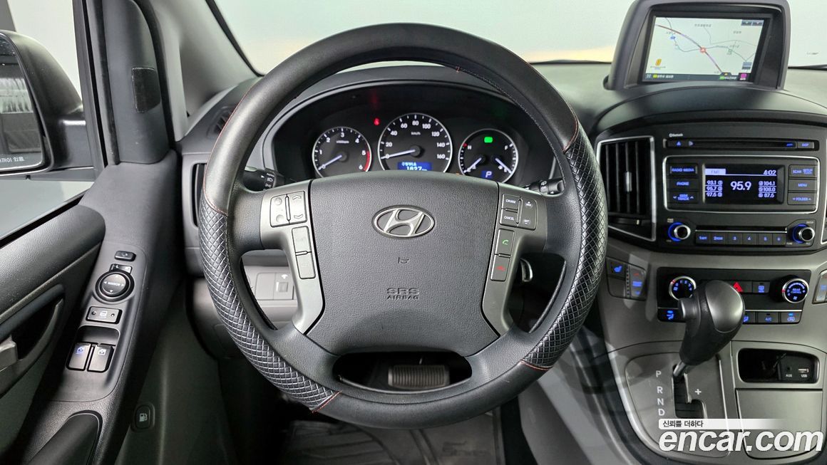 Hyundai Starex 2016