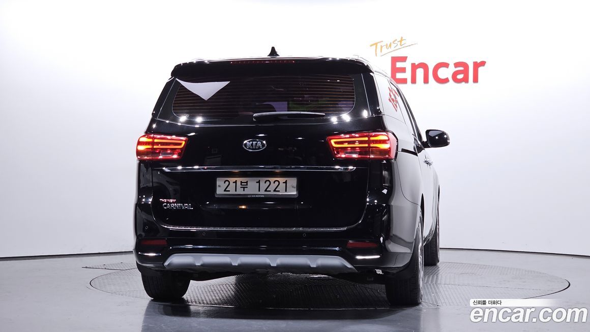 Kia Canival 2019