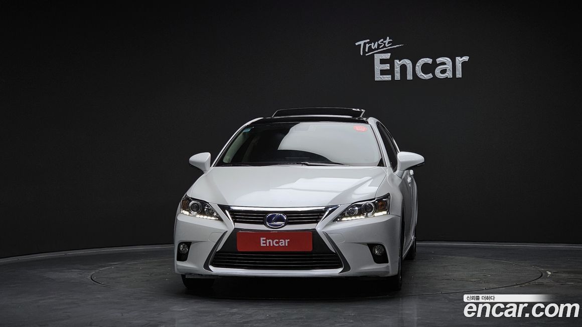 Lexus CT200h 2015