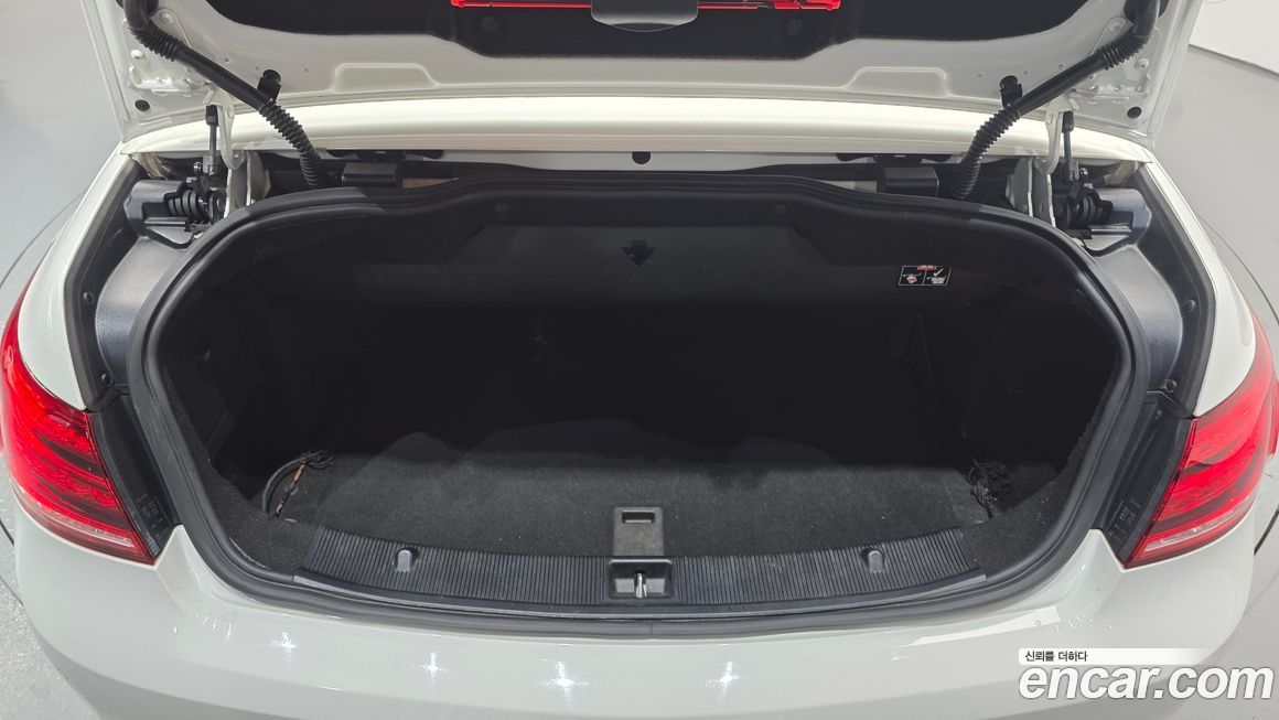 Mercedes-Benz E-Class 2015