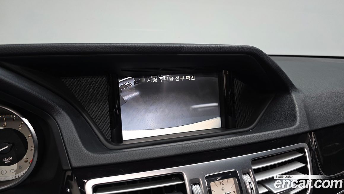 Mercedes-Benz E-Class 2016