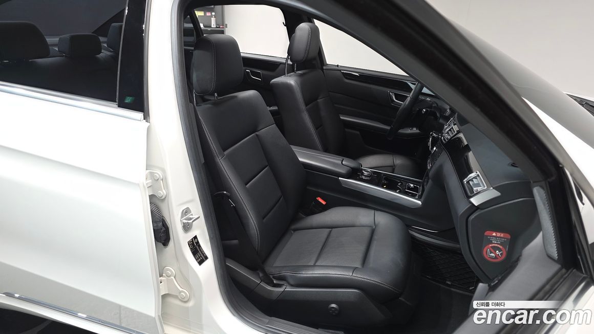 Mercedes-Benz E-Class 2016