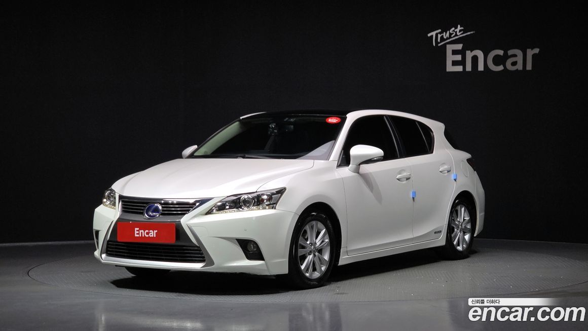 Lexus CT200h 2015