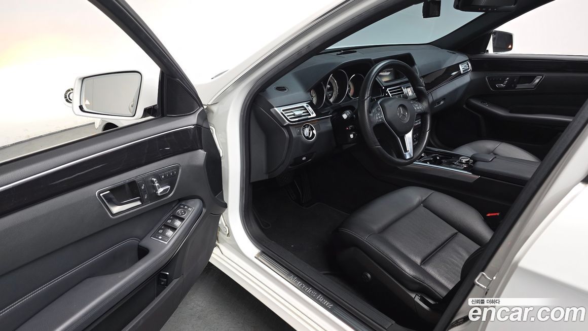 Mercedes-Benz E-Class 2016