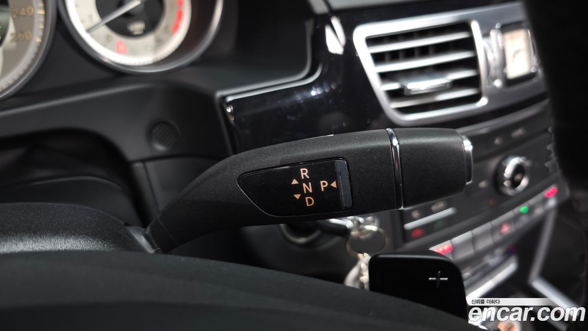 Mercedes-Benz E-Class 2016