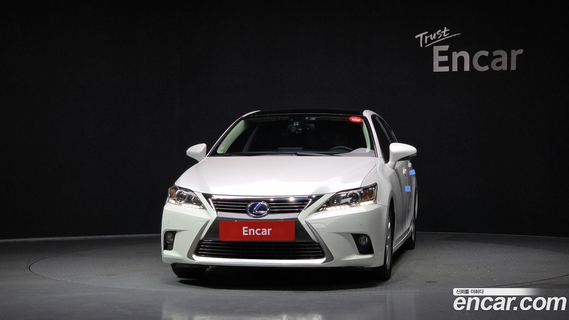 Lexus CT200h 2015