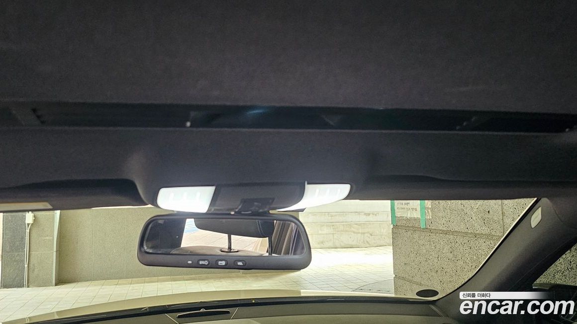 Mercedes-Benz E-Class 2015