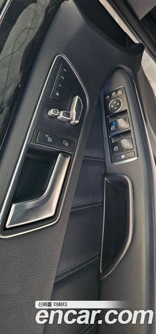 Mercedes-Benz E-Class 2015