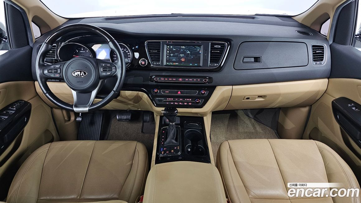 Kia Canival 2016