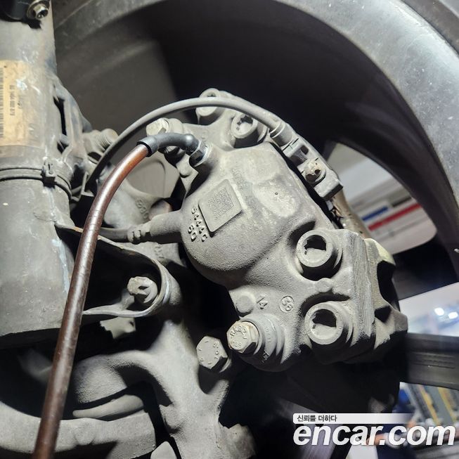 Mercedes-Benz E-Class 2015