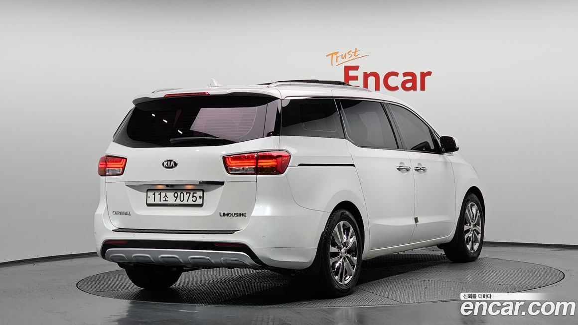 Kia Canival 2016