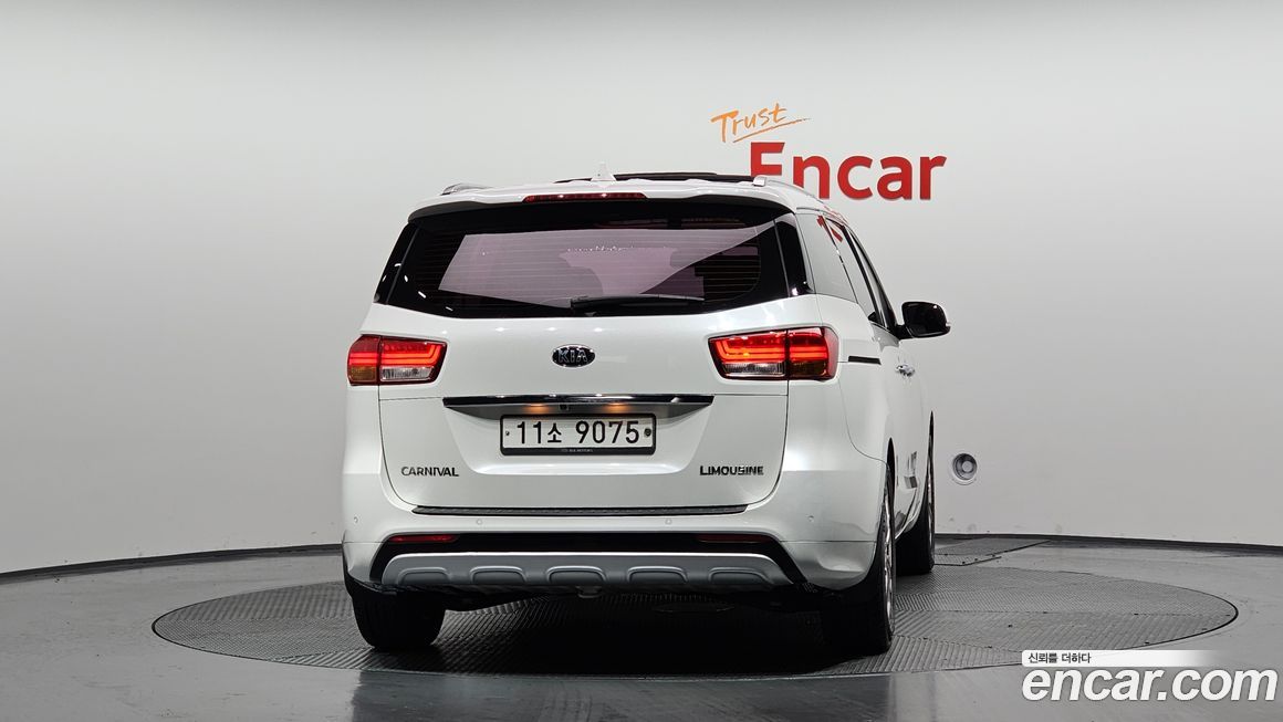 Kia Canival 2016