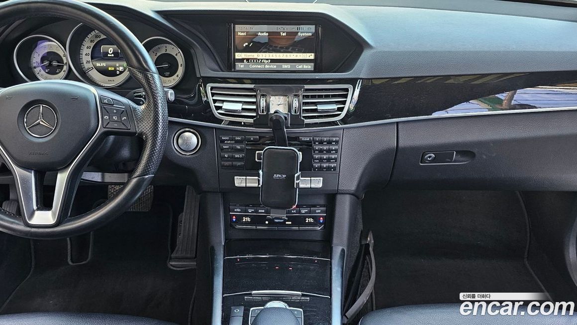 Mercedes-Benz E-Class 2015