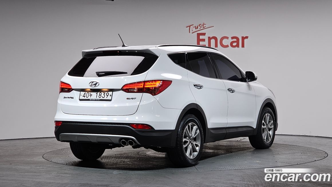 Hyundai Santafe 2015