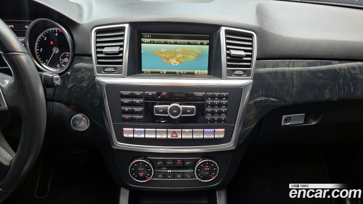 Mercedes-Benz M-class 2014