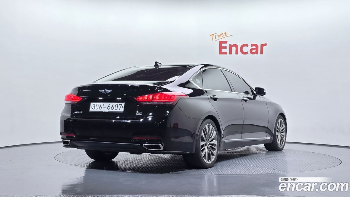 Hyundai Genesis 2016