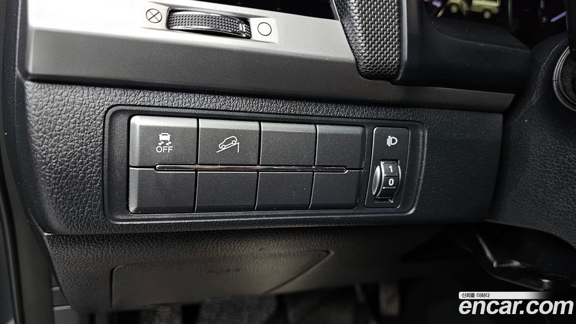 KG_Mobility_Ssangyong Rexton 2019