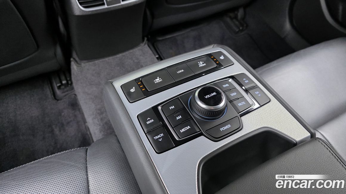 Genesis G80 2017