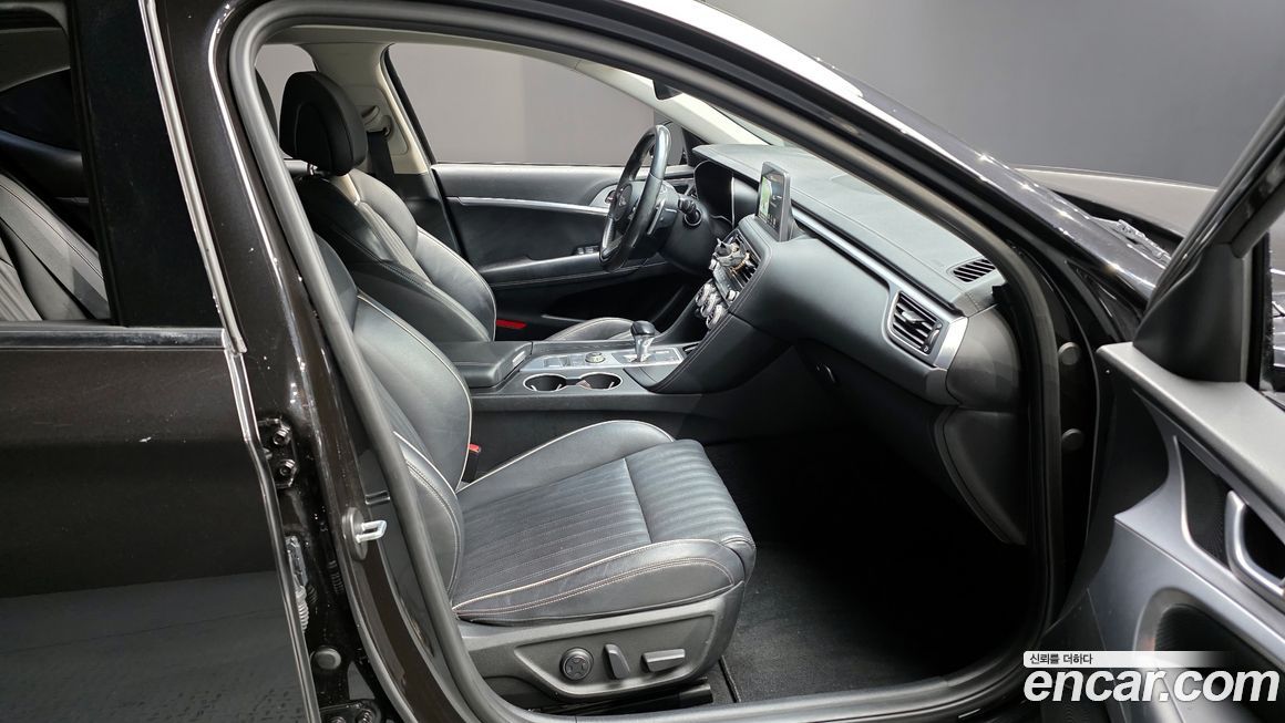 Genesis G70 2018