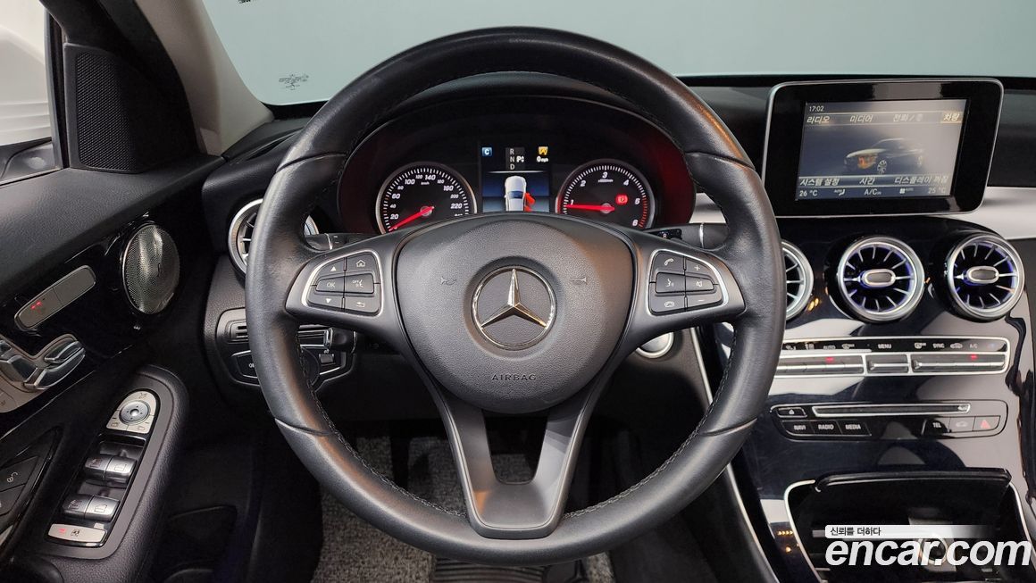 Mercedes-Benz C-Class 2018