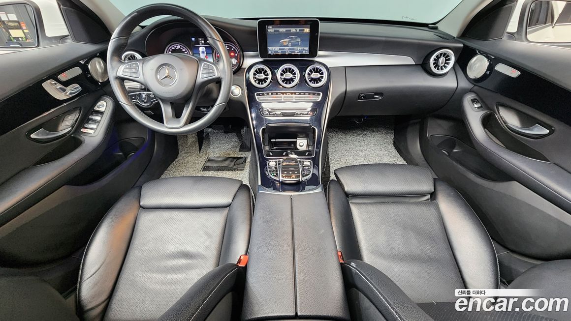 Mercedes-Benz C-Class 2018