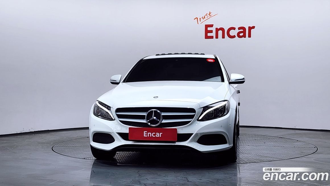 Mercedes-Benz C-Class 2018