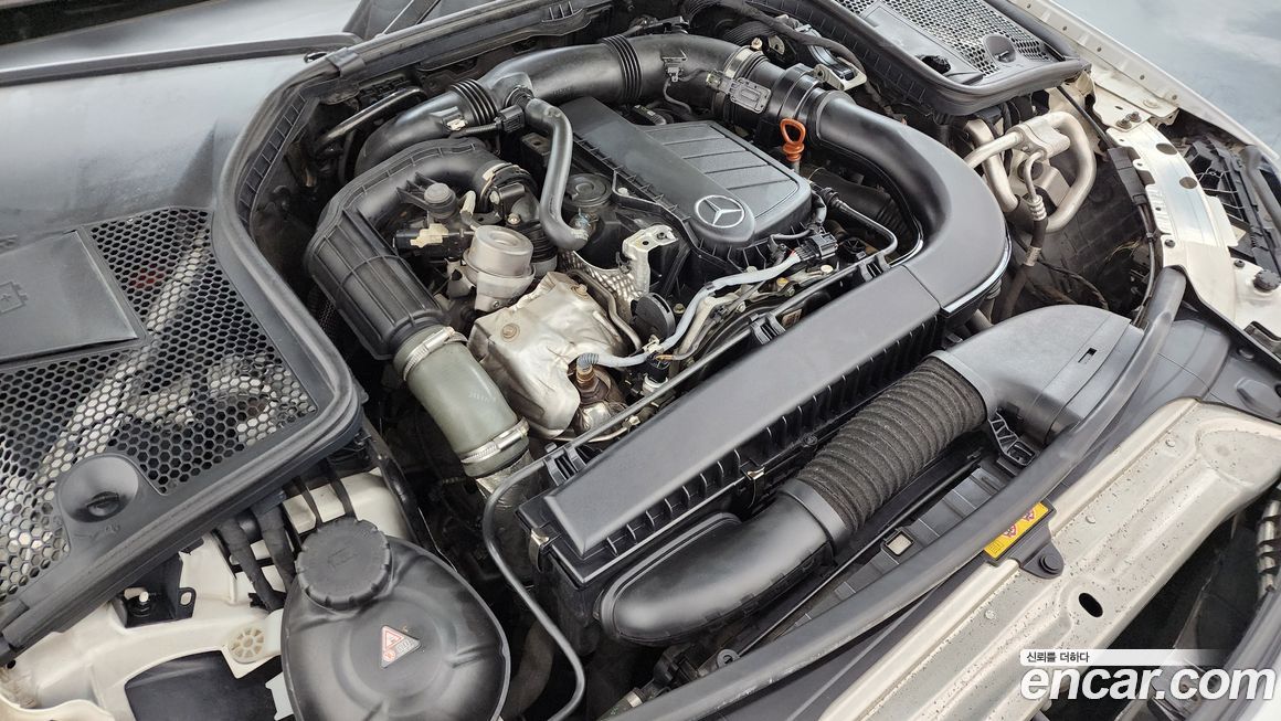 Mercedes-Benz C-Class 2018