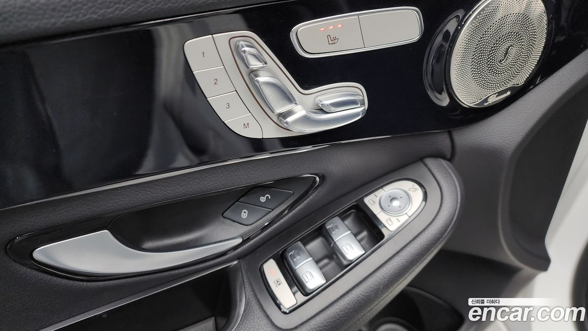 Mercedes-Benz C-Class 2018