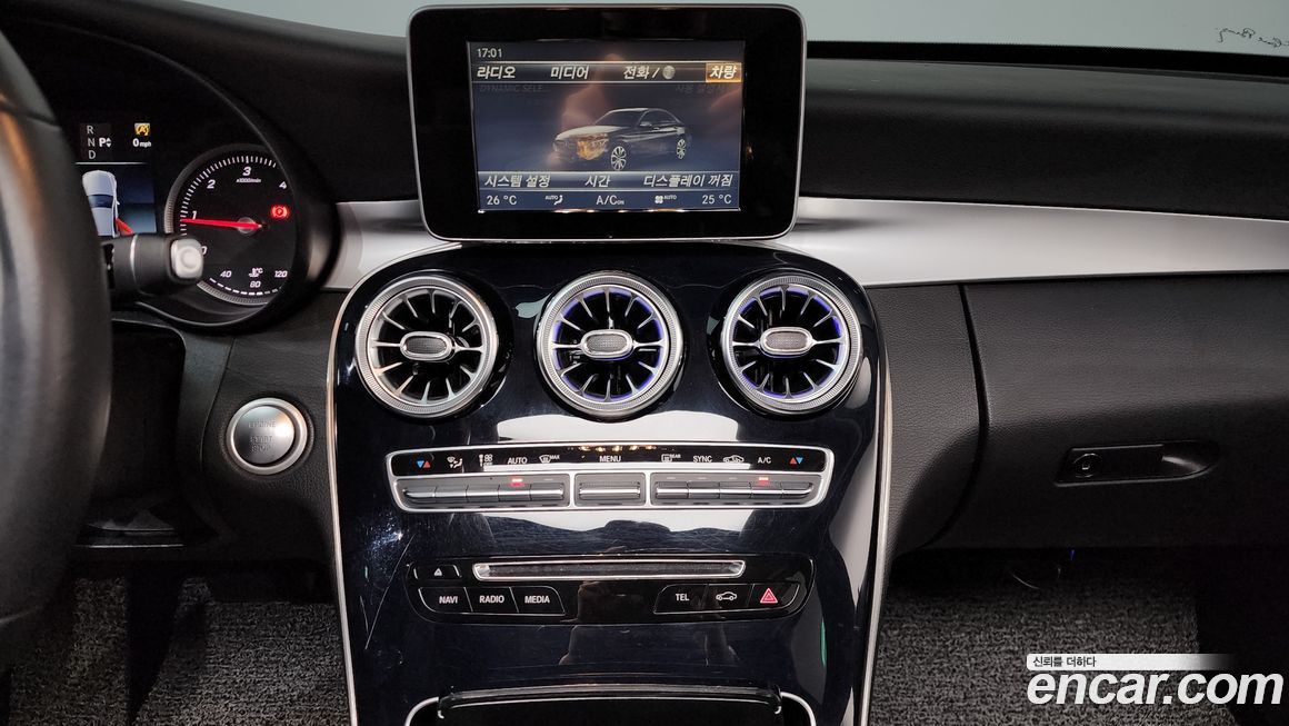 Mercedes-Benz C-Class 2018