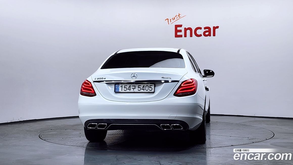 Mercedes-Benz C-Class 2018