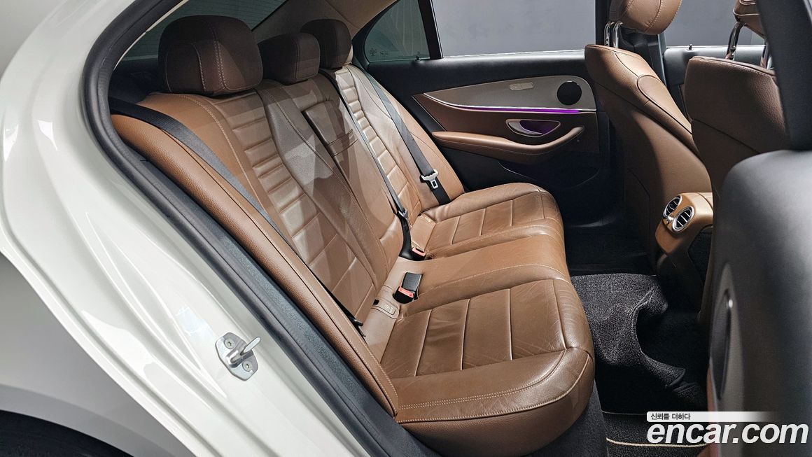 Mercedes-Benz E-Class 2017